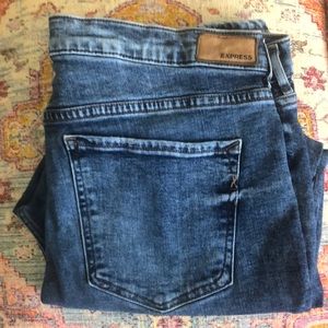 Express “The Original” Super High Rise Mom Jean